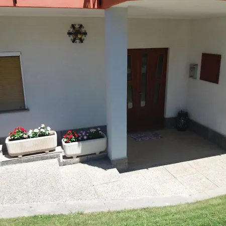 Appartement Con Giardino Gemona